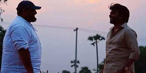 ''அண்ணாத்த படத்தின் கதை கேட்டு கண்ணீர் வந்துவிட்டது'' - சிவாவுடன் இணைந்தது குறித்து ரஜினி