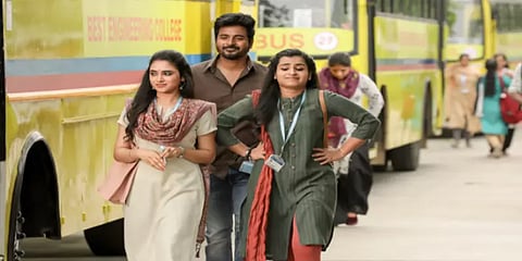 சிவகார்த்திகேயனுடன் சிவாங்கி: கவனம் ஈர்க்கும் ‘டான்’ புகைப்படங்கள்