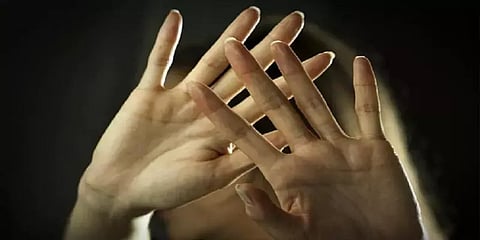 கோவை அரசுக் கல்லூரியில் மாணவிகளுக்கு பேராசிரியர் பாலியல் தொல்லை?