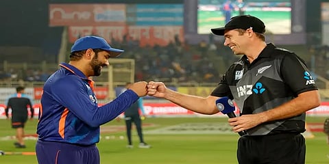 இந்தியா ஒயிட் வாஷ் செய்யுமா? நியூசி. ஆறுதல் வெற்றி பெறுமா? : இன்று 3வது டி20 போட்டி