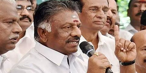 சென்னை ஐஐடியில் தமிழ்த்தாய் வாழ்த்து பாடும் நடைமுறை புறக்கணிப்பு: ஓபிஎஸ் வருத்தம்