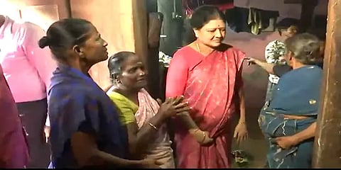 ஜெயலலிதா கூறியதை காப்பாற்ற என்னால் முடிந்ததை உங்களுக்கு செய்வேன்: சசிகலா பேச்சு