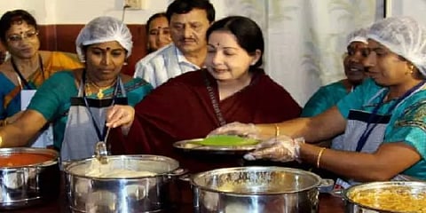 அம்மா உணவகம், அம்மா மினிகிளினிக் திட்டம் இருட்டடிப்பா? - அதிமுக, அமமுக கடும் எதிர்ப்பு