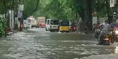 மிரட்டும் வடகிழக்கு பருவமழை: சென்னையில் நவம்பரில் மட்டும் 100 செ.மீ.க்கும் அதிகமாக மழை