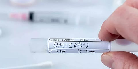 இந்தியாவிலும் பரவிய ஒமைக்ரான்; பூஸ்டர் டோஸ் ஆய்வுகளை துரிதப்படுத்தும் மருத்துவ உலகம்! ஏன்?