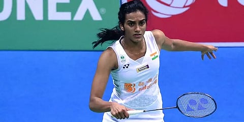 BWF உலக டூர் பைனல் : மூன்றாவது லீக் ஆட்டத்தில் தோல்வியை தழுவினார் பி.வி.சிந்து!