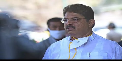 ஒமைக்ரான் கண்டறியப்பட்டவருக்கு 'நெகட்டிவ்' சான்றிதழ்: விசாரணைக்கு உத்தரவு