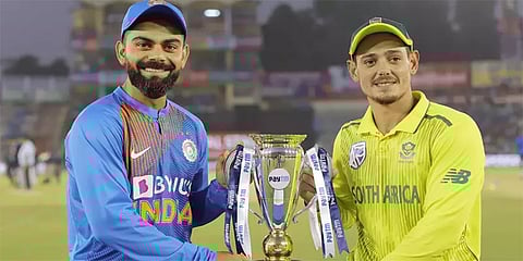 ஒமைக்ரான் பரவல்: திட்டமிட்டபடி தென்னாப்ரிக்கா செல்லும் இந்திய அணி