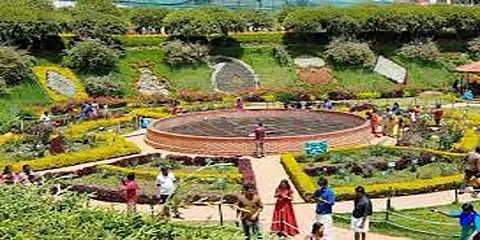 கர்நாடகா டூ நீலகிரி: 2 தவணை தடுப்பூசி செலுத்தினால் மட்டுமே அனுமதி