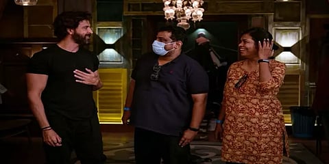 ’விக்ரம் வேதா’ இந்தி ரீமேக்: எப்போது வெளியீடு?