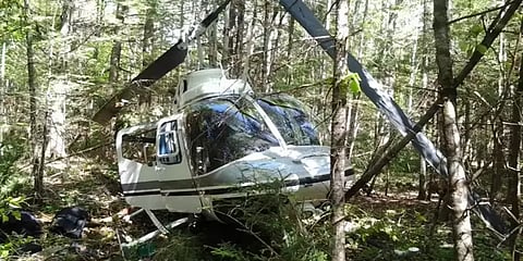 பாகிஸ்தான் ராணுவ ஹெலிகாப்டர் விபத்து: 2 விமானிகள் உயிரிழப்பு