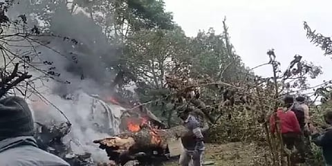 குன்னூர்: ராணுவ ஹெலிகாப்டர் விபத்து - உயிரிழப்பு 7ஆக உயர்வு