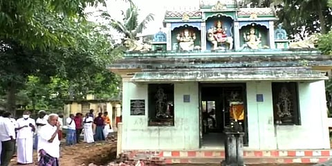 நெடுஞ்சாலை விரிவாக்கம்: ஜாக்கிகள் மூலம் நகர்த்தப்பட்ட 150 ஆண்டுகள் பழமையான கோயில்