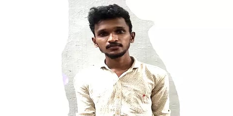 போலியான படத்தை பதிவேற்றி கல்லூரி மாணவிக்கு பாலியல் தொல்லை: இளைஞர் கைது