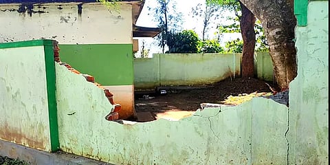 நீலகிரி: மீண்டும் ஊருக்குள் திரும்பி வந்த காட்டு யானை விநாயகன் - அச்சத்தில் மக்கள்