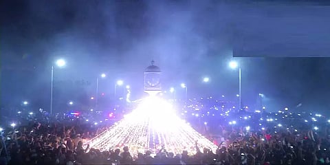 புத்தாண்டு கொண்டாட்டம்: பொதுமக்கள் கடற்கரைகளுக்கு செல்ல தடை - தமிழக அரசு அறிவிப்பு