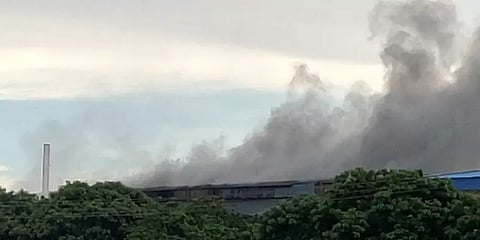 தனியார் இரும்பு உருக்கு ஆலையில் ஏற்படும் புகையால் பாதிப்பு: மயிலாடுதுறை மக்கள் புகார்