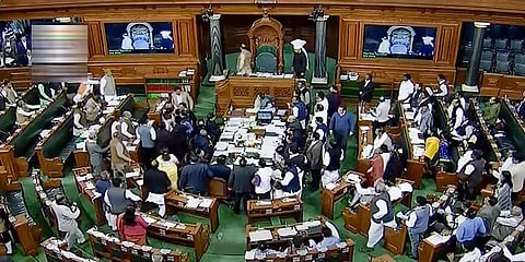 அஜய் மிஸ்ரா ராஜினாமா கோரிக்கையை முன்வைத்து அமளி... ஒத்திவைக்கபட்ட நாடாளுமன்ற அவைகள்