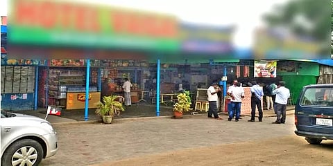 தரமற்ற உணவு, அதிக விலை - பயண வழி உணவகம் மீது பயணிகள் புகார்