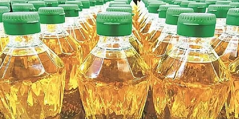 சுத்திகரிக்கப்பட்ட பாமாயிலுக்கான இறக்குமதி வரி 12.5 சதவீதமாக குறைப்பு