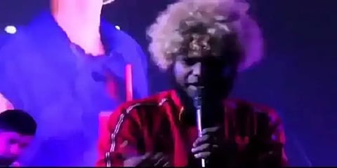 சிறுமிகள் குறித்து ஆபாச பாடல் பாடியதாக பாடகர் சரவெடி சரண் கைது