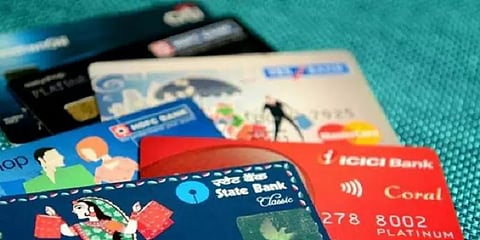 வாடிக்கையாளர்களின் ஏடிஎம் மற்றும் கிரெடிட் கார்டு தகவல்களை சேமிக்க ரிசர்வ் வங்கி அனுமதி