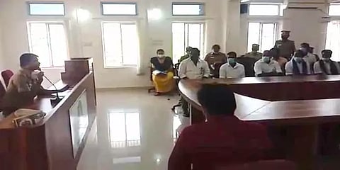 நன்னடத்தை காரணமாக 51 ரவுடிகள் திருந்தி வாழ வாய்ப்பு - திருவாரூர் எஸ்பியின் மனிதநேயம்