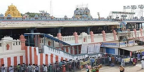 ஆங்கில புத்தாண்டு: திருத்தணி முருகன் கோயிலில் நள்ளிரவு 12 மணி சிறப்பு தரிசனத்திற்கு தடை