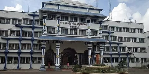 திருவாரூர் ஆட்சியர் முகாம் அலுவலகத்தில் 7 பேருக்கு கொரோனா
