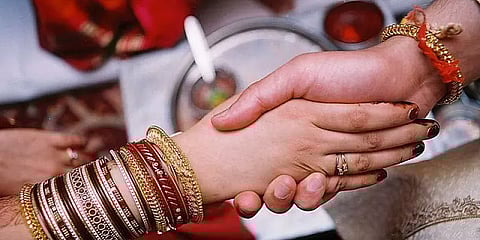 கொரோனா கால மாணவர் நலன் 16: ‘திருமண வயது அதிகரிப்பு’ மசோதா உண்மையிலேயே மாற்றம் தருமா?