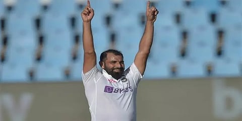 இந்திய டெஸ்ட் கிரிக்கெட் வரலாற்றில் ஷமி புதிய சாதனை