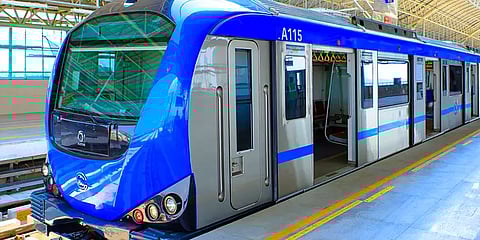 கனமழை எதிரொலி: பயணிகளின் நலன் கருதி மெட்ரோ ரயில் சேவை நேரம் நீட்டிப்பு