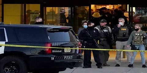 அமெரிக்காவில் புத்தாண்டு நிகழ்ச்சியின்போது துப்பாக்கிச் சூடு - 3 பேர் பலி