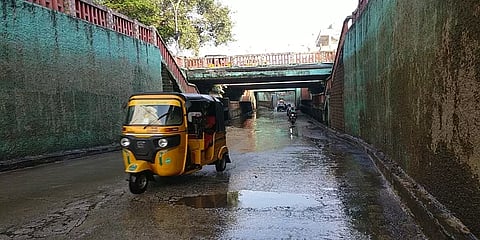 தி. நகர் சுரங்கப்பாதையில் தேங்கிய வெள்ள நீரை அகற்றும் பணி மும்முரம்