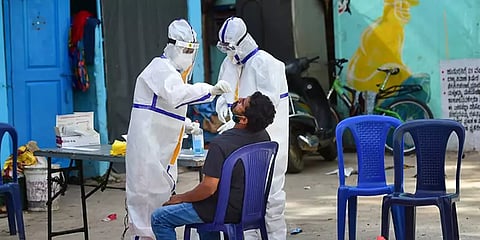 சென்னையில் தொடர்ந்து உயர்ந்து வரும் கொரோனா தொற்று - இன்றைய முழுநிலவரம்!