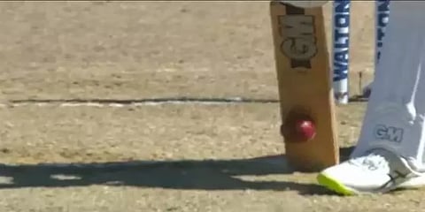 இதுக்கெல்லாமா ரிவ்யூ கேட்பீங்க! - வங்கதேச அணியை வச்சு செய்த நெட்டிசன்கள்