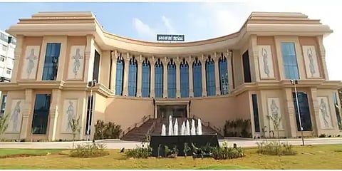 கொரோனா தொற்று எதிரொலி - 2 நாட்கள் மட்டுமே பேரவை கூட்டத்தொடர்