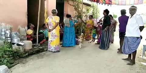 திருவள்ளூர்: நண்பன் இறந்த சோகத்தில் தூக்கிட்டு தற்கொலை செய்து கொண்ட கல்லூரி மாணவன்