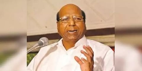 திமுக முன்னாள் அமைச்சர் ஆற்காடு வீராசாமி மருத்துவமனையில் அனுமதி