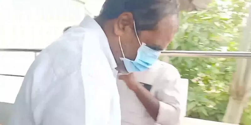 தேனி: மீன் கடைக்காரரிடம் 10 ஆயிரம் ரூபாய் லஞ்சம் - உணவு பாதுகாப்பு அதிகாரி கைது