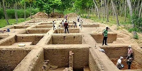 கீழடியில் திறந்தவெளி அகழ் வைப்பகம் அமைக்க இடம் தர விவசாயிகள் மறுப்பு