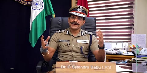 'பொதுமக்களிடம் மனித நேயத்துடன் நடந்து கொள்க' - காவல்துறைக்கு டிஜிபி அறிவுரை