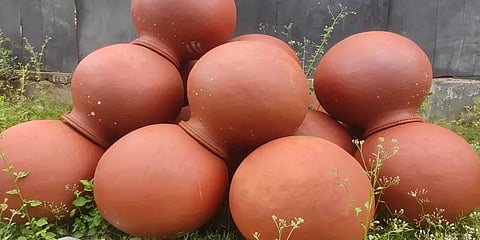 எளியோரின் வலிமை கதைகள் 12: மண்பாண்ட தொழிலாளர்களின் வாழ்வியலும்..போராட்டமும்!