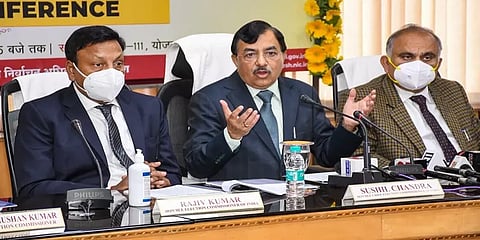 உத்தரப்பிரதேசத்தில் 7 கட்டங்களாக வாக்குப்பதிவு - வெளியானது 5 மாநில தேர்தல் அறிவிப்பு