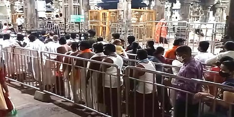 மூன்று நாட்களுக்குப் பிறகு திறக்கப்பட்ட இராமேஸ்வரம் இராமநாத சுவாமி திருக்கோயில்