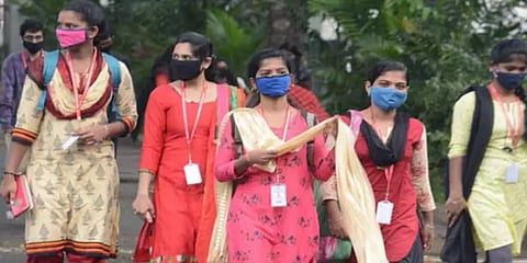 தமிழகத்தில் 31-ஆம் தேதி வரை கல்லூரிகள் விடுமுறை