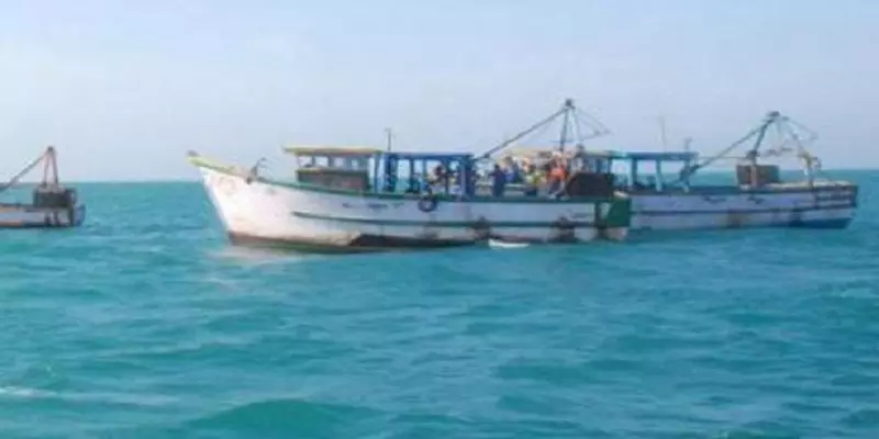 ராமேஸ்வரம் மீனவர்கள் மீது இலங்கை கடற்படையினர் தாக்குதல் எனப் புகார்