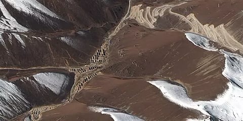 பூட்டானில் இரு கிராமங்களை கட்டி எழுப்பி வரும் சீனா: அதிர்ச்சி தரும் சாட்டிலைட் புகைப்படம்