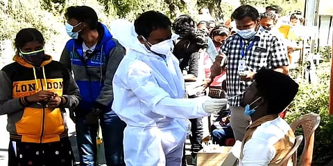 கொடைக்கானல் வரும் சுற்றுலா பயணிகள் கொரோனா பரிசோதனைக்கு பிறகே அனுமதி