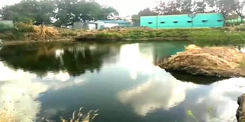 தோழிகளுடன் கல்குவாரி நீரில் குளிக்கச் சென்ற கல்லூரி மாணவிக்கு நேர்ந்த பரிதாபம்